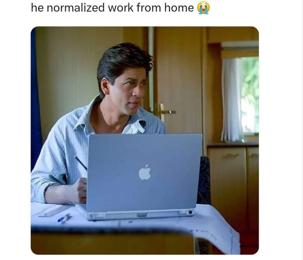 Digitalmachine3's tweet image. भारत में &apos;वर्क फरॉम होम &apos; की प्रथा को पहली बार समाज को दिखाने वाले दूरदृष्टा श्री शाहरुख खान जी को जन्मदिवस की हार्दिक शुभकामनायें 🎂😀 @iamsrk