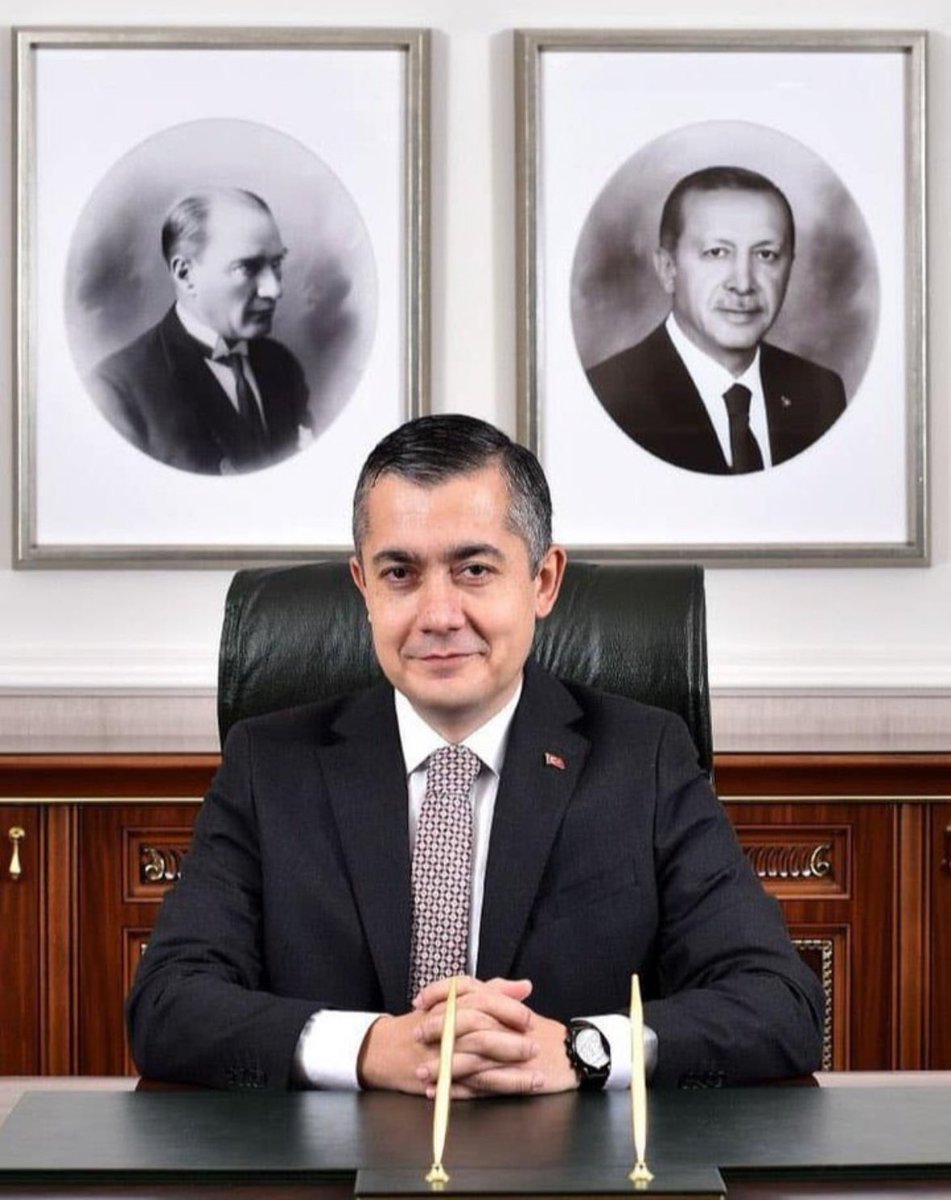 sdaldiken's tweet photo. Esenyurt belediye başkanı olan @Can_Aksoy_ başkanımızı tebrik ediyorum… https://t.co/VPyAGAuAna