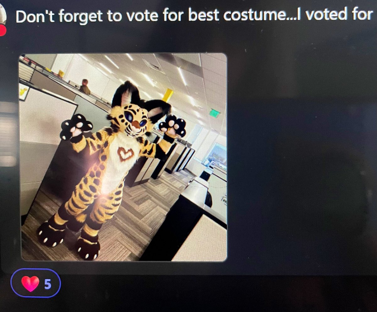 CadenceWildcat's tweet photo. Happy Halloween everyone!!!👻🎃 First time suiting at a workplace, 0 regrets😂 https://t.co/K58O7poKJk