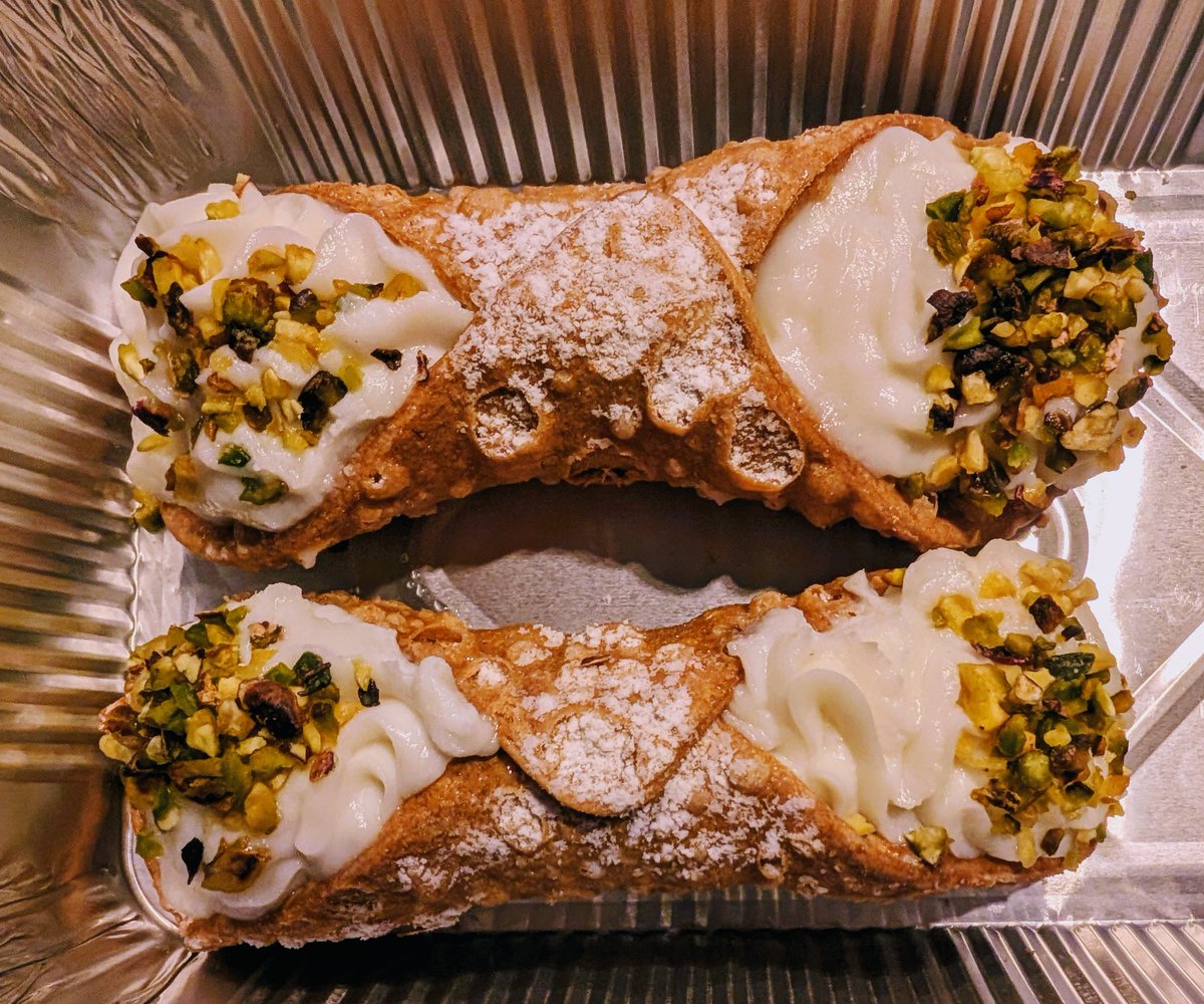 Ihr entschuldigt mich bitte.