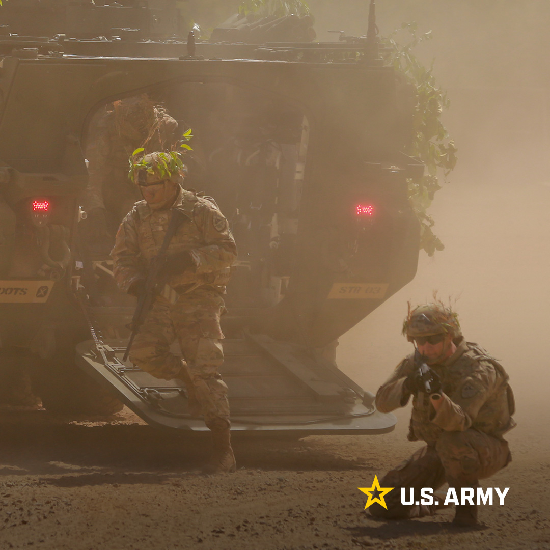 On Armed Forces Day, May 18, 1957, the #USArmy further recognized his valor by giving his name to one of its installations on the peninsula where he'd made his stand-to-the-death, Camp Red Cloud. Red Cloud Range on @GarrisonFtMoore, Ga. was also named in his honor.

9/10