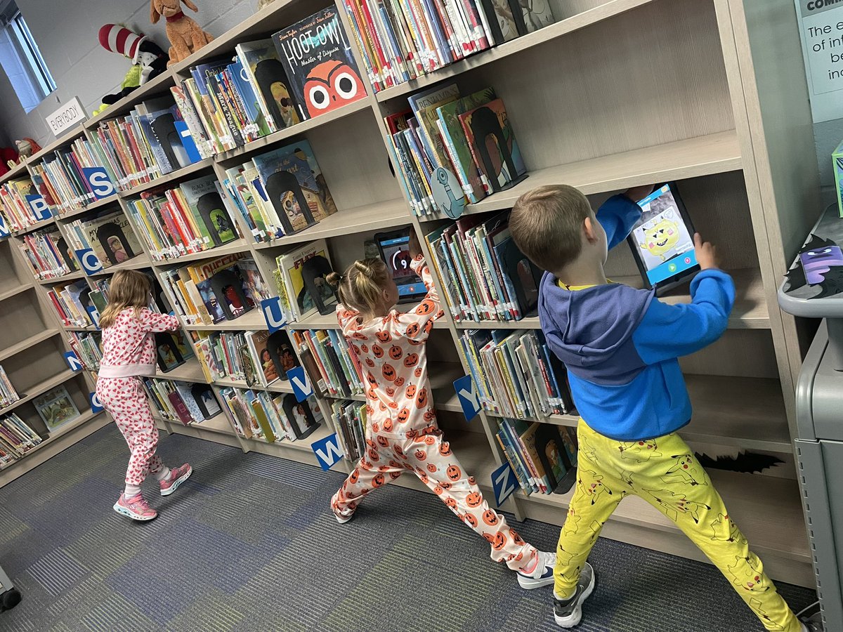 Canyon Creek Library tweet media