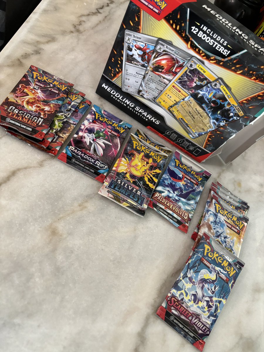 Sandy8470's tweet photo. @PokemonRestocks No sparks packs 😢 https://t.co/1UjClCtibj