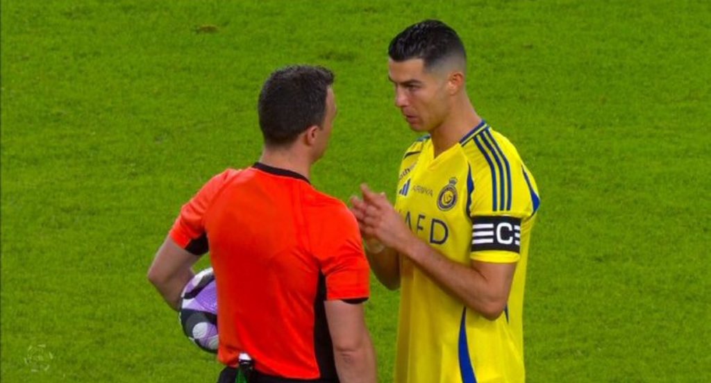 تكفى بنكسر ولاتعطينا كروت
-طيب #الهلال_النصر