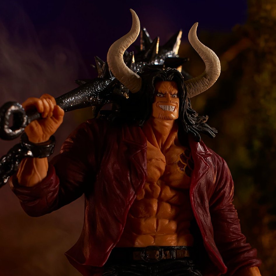 Kawamatsu95's tweet photo. 🚨 CONCOURS ONE PIECE 🚨

À l'occasion de la réussite de notre projet One Piece qui était "la Chasse au Trésor One Piece de Paris", @AllBlueCarto et moi on a décidé de vous faire gagner cette Ichiban Kuji "de Kaido. 

Conditions : 

▫️ RT le tweet 🔁
▫️ Follow @AllBlueCarto @Kawamatsu95 ❤️
▫️ Mentionne 2 amis à toi 👥

🎁 Tirage au sort : Mardi 5 Novembre à 18h30