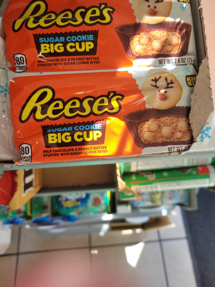 BadNHL's tweet photo. @ManAndBone971 found these at turkey hill https://t.co/yIRIovGgmH
