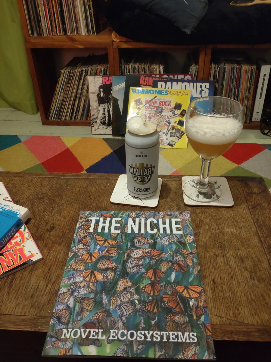 AndrewSalisbur2's tweet image. Friday with @BritishEcolSoc, a local #dorking beer from Dropkick brewing and locally recorded music from @RamonesOfficial (found out that KKK took my baby away was recorded down the road)