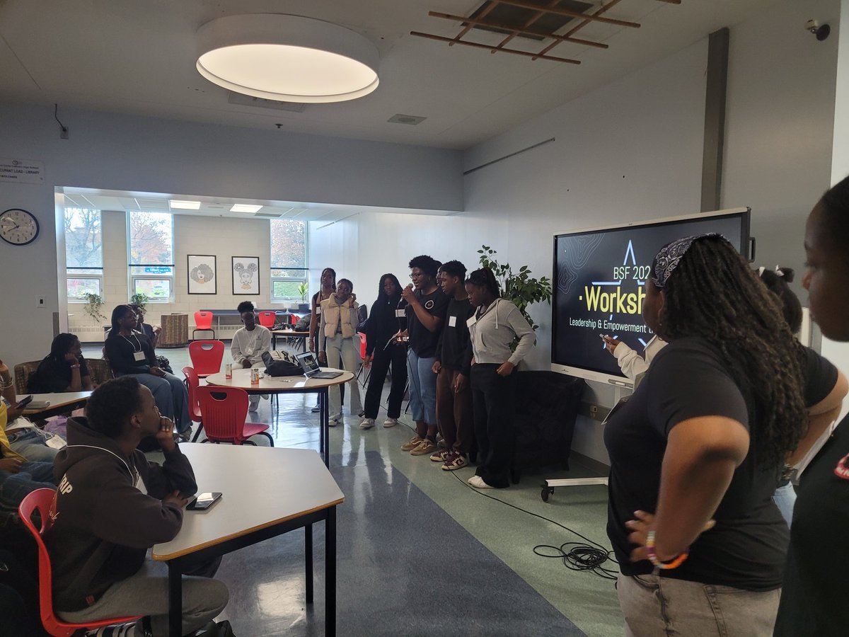 LbpBSA's tweet photo. Amazing 5 years of building and empowering our Black students. Grateful for the space, the energy, and the actions our students have gained and will bring to @LBPearsonOCSB . #ocsbbecommunity https://t.co/F1UHcwqltI