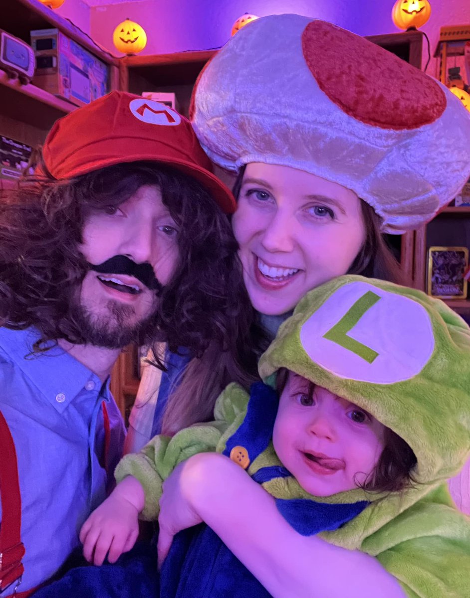 PeanutButterGmr's tweet photo. Bunny is obsessed with my Luigi doll so we went with a Mario Bros. costume theme.

Hope you had a happy Halloween! https://t.co/1cSc48wK0g