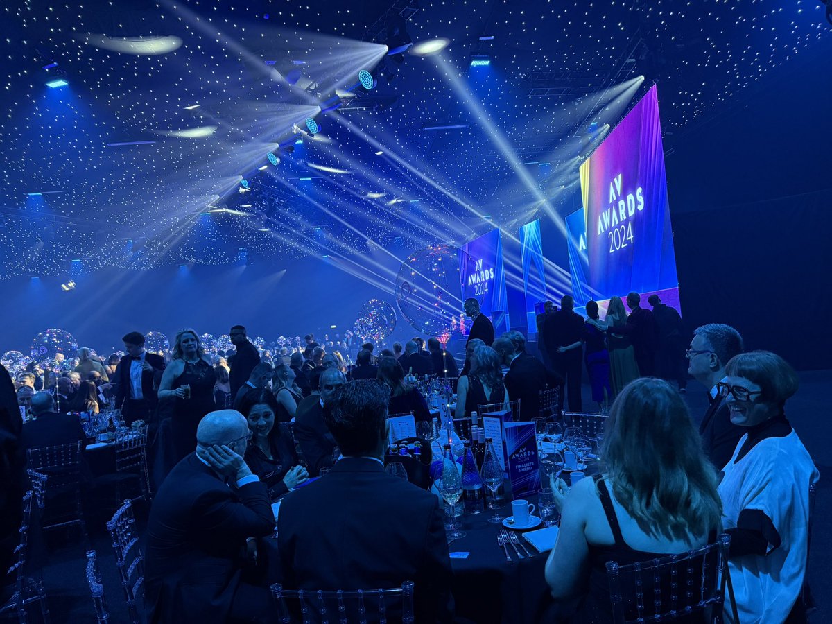 AdmHrv's tweet image. It’s #AVAwards time!