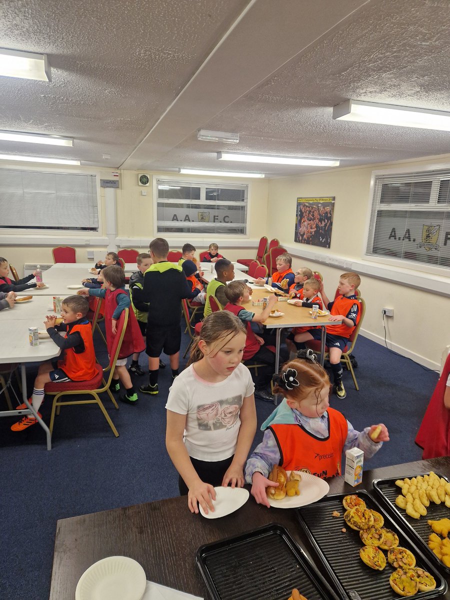 Sauchie Juniors Academy (@sauchiejnrsacad) on Twitter photo Any excellent night of football at <a href="/waspcfc/">Wasp Community Club</a> in our community <a href="/FunFootballUK/">McDonald’s Fun Football</a> event.
Barry our local community officer in attendance <a href="/PSOSForthValley/">Police Scotland Forth Valley</a>
<a href="/ScotFACentral/">Central Region</a> Any excellent night of football at <a href="/waspcfc/">Wasp Community Club</a> in our community <a href="/FunFootballUK/">McDonald’s Fun Football</a> event.
Barry our local community officer in attendance <a href="/PSOSForthValley/">Police Scotland Forth Valley</a>
<a href="/ScotFACentral/">Central Region</a>