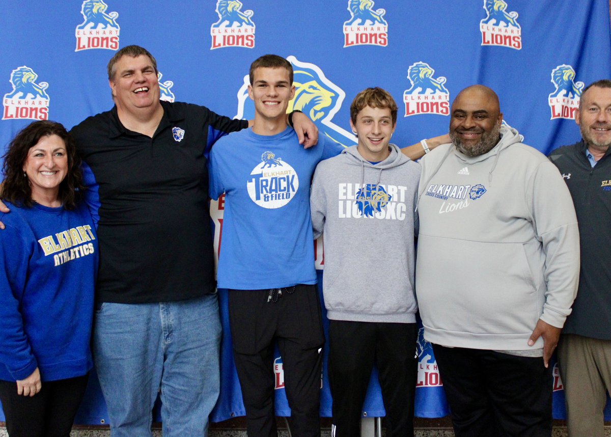 Sending off our 2 cross country runners competing in STATE at Laverne Gibson CC Course for us TOMORROW, Saturday Nov 2nd. GOOD LUCK to MAX and OTTO!
