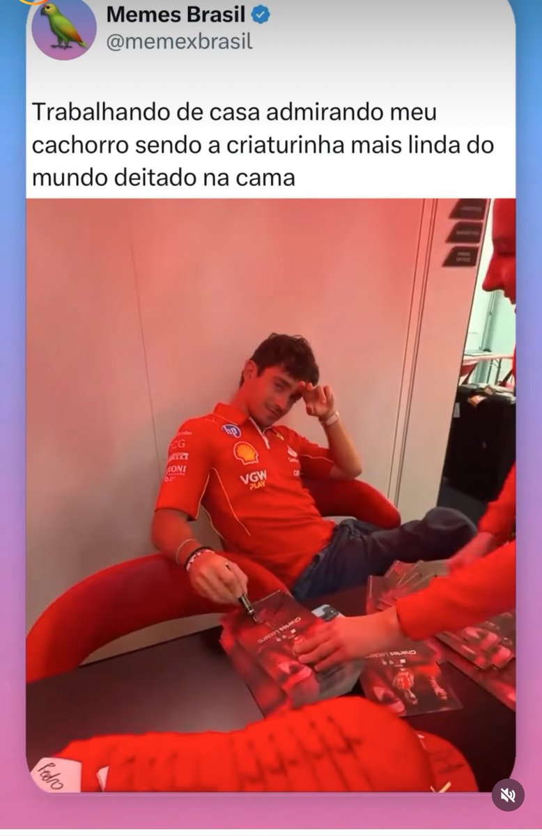 thaaisqueen's tweet photo. O Charles fora da bolha da Fórmula 1 🤣🤣🤣🤣 https://t.co/V88qb42Myf