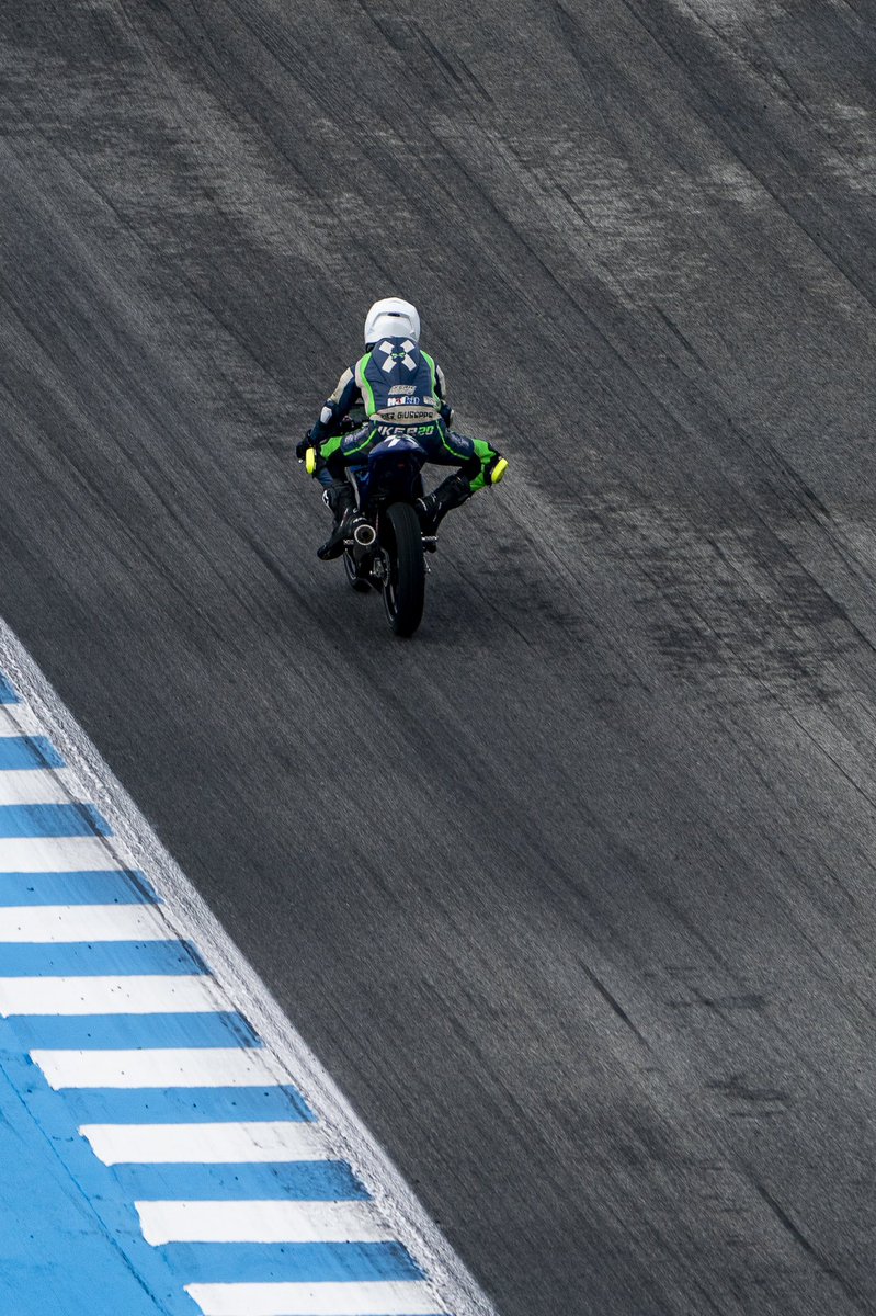 IgaxTeam's tweet image. 𝙐𝙇𝙏𝙄𝙈𝘼𝙎 𝘽𝙊𝙇𝘼𝙎 𝘿𝙀 𝙋𝘼𝙍𝙏𝙄𝘿𝙊 🎾

Todo listo para luchar por los títulos de #PreMoto3 y #Moto4 en las carreras de mañana y el domingo ✊🏻