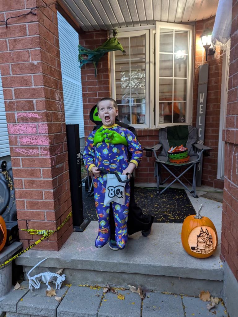 anchoredforgood's tweet photo. Halloween 2024 - Bluey because we all love the show and I aspire to be more like Bandit but Lucky’s dad’s awkwardness. Darth Vader for a James Earl Jones tribute. Alex wearing his big brother Bens old dragon costume. Ben getting carried away by an alien. Me as a pumpkin. https://t.co/hYVF68pSEd