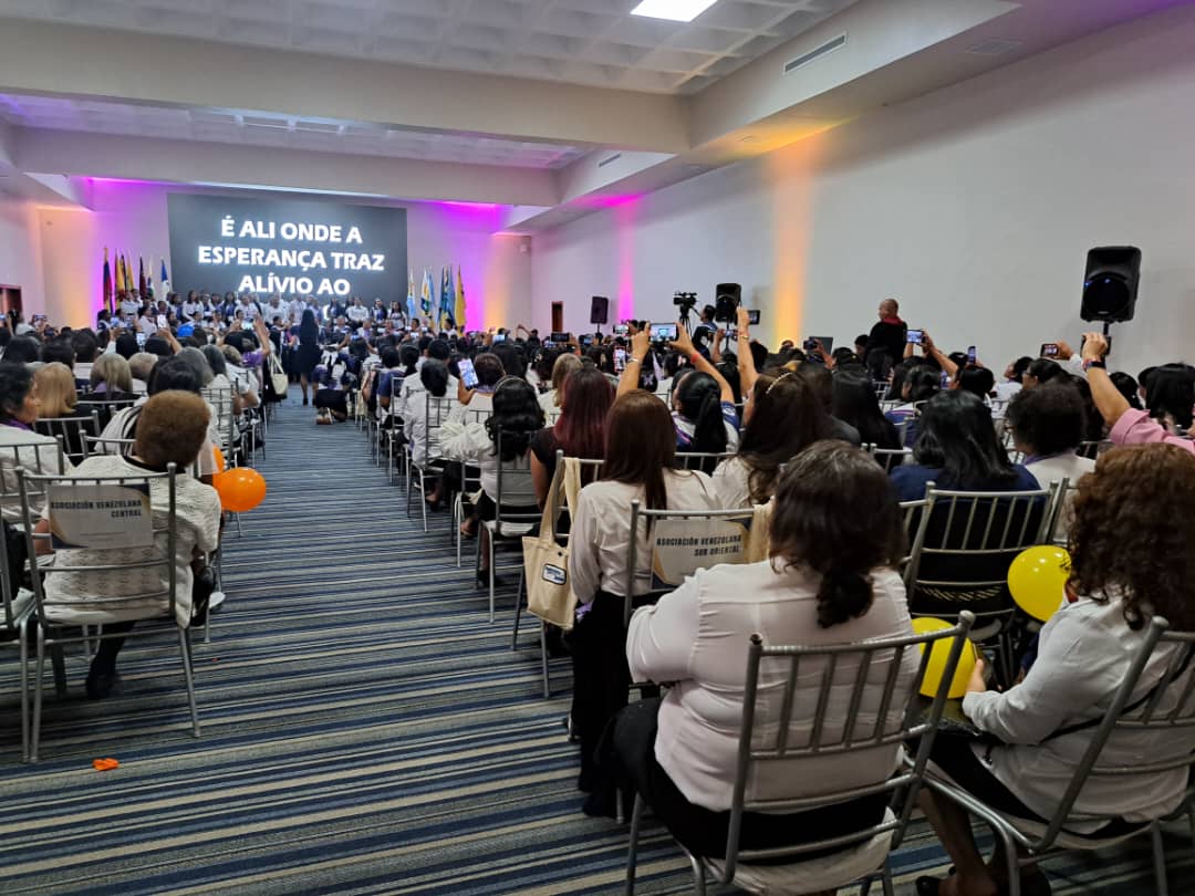 avoriental7's tweet photo. Delegados de las Distintas Zonas y Distritos de nuestra Asociación Venezolana Oriental dicen presente en el congreso del Ministerio de la Mujer ( M.M )  y Ministerio infantil y del Adolescente ( MIA) en las instalaciones del Hotel Sunsol en la isla de margarita 

#Avoriental https://t.co/QfnBqmFgyX