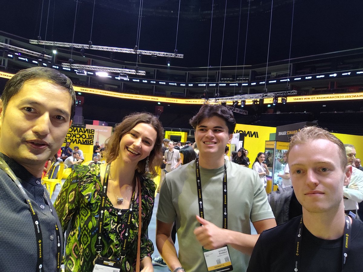 Amazing vibes at #BBW2024 together <a href="/MarioNawfal/">Mario Nawfal</a> <a href="/BitBenderBrink/">Jason Brink aka BitBender</a> <a href="/GemMaster01/">Gem Master💎</a> @solmemeboy <a href="/CryptoFellaTx/">Crypto Fella</a> <a href="/CryptoCaesarTA/">Crypto Caesar</a>