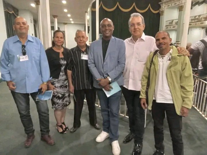 yusvania74's tweet photo. #CiegodeAvila será representada por 5 artistas de la cultura en el  X Congreso de la Unión de Escritores y Artistas de Cuba, que tuvo su inicio este viernes en La Habana.
#OneiCiegodeAvila
#LatirAvileño
#MajaguaUnida https://t.co/zaMqN8qlWy