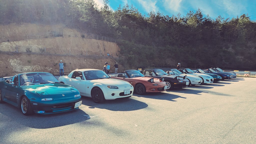 kurakakeRSC's tweet photo. 倉掛ロードスター倶楽部も参加します🥳

#オンラインロードスターミーティング https://t.co/6KjuNEaz0W