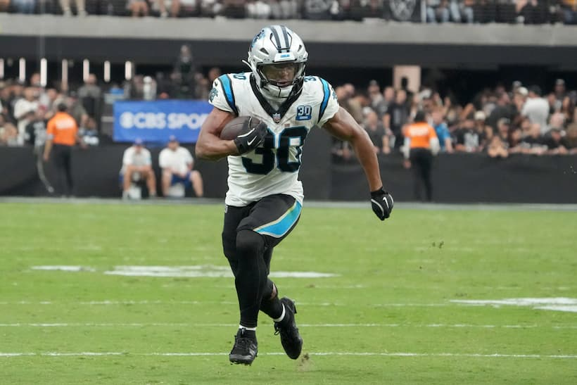 TPPSkol's tweet photo. From @PFN365, a trade proposal to bolster the #Vikings offense.

Sending the #Pathers a 2026 6th they get back RB Chuba Hubbard and a 2026 7th.

Hubbard has 593 yds and 3TDs  in 118 attempts this season adding another 24 Rec 108 yds and 1TD through the air.

A 1B to Aaron Jones to keep the offense cooking.

It's not flashy but could be a solid move to save on Jones usage down the stretch.
