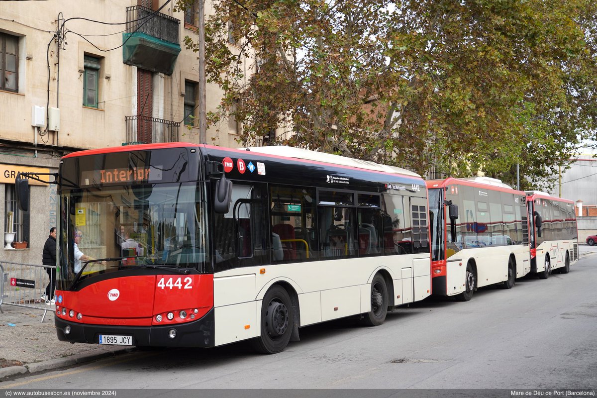 AutobusesBCN's tweet photo. Este fin de semana @TMB_Barcelona ha reforzado sus líneas de Cementerios: 102, 104 y 107. Además hemos hecho una foto de una línea especial de #EmpresaFont de Ripollet al Cementerio. #busbcn #busbarcelona #totssants #transportpúblic #1novembre #cementiris https://t.co/AmvdNTlTRp