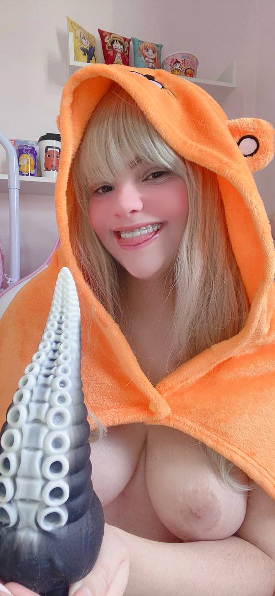 all my squirt videos and cosplay content $3 sale 🔗 below 

https://t.co/iC9iQalzNL https://t.co/GcJjR5AnPm