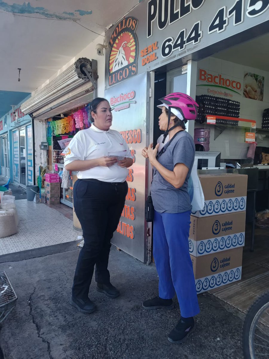 La Dirección de Programas en Prevención del Delito visitó el Mercadito Unión y el tianguis de la colonia Valle Verde, para dar a conocer a las y los ciudadanos los programas con los que cuenta la SSPM. 
#SeguimosAvanzando #cajeme