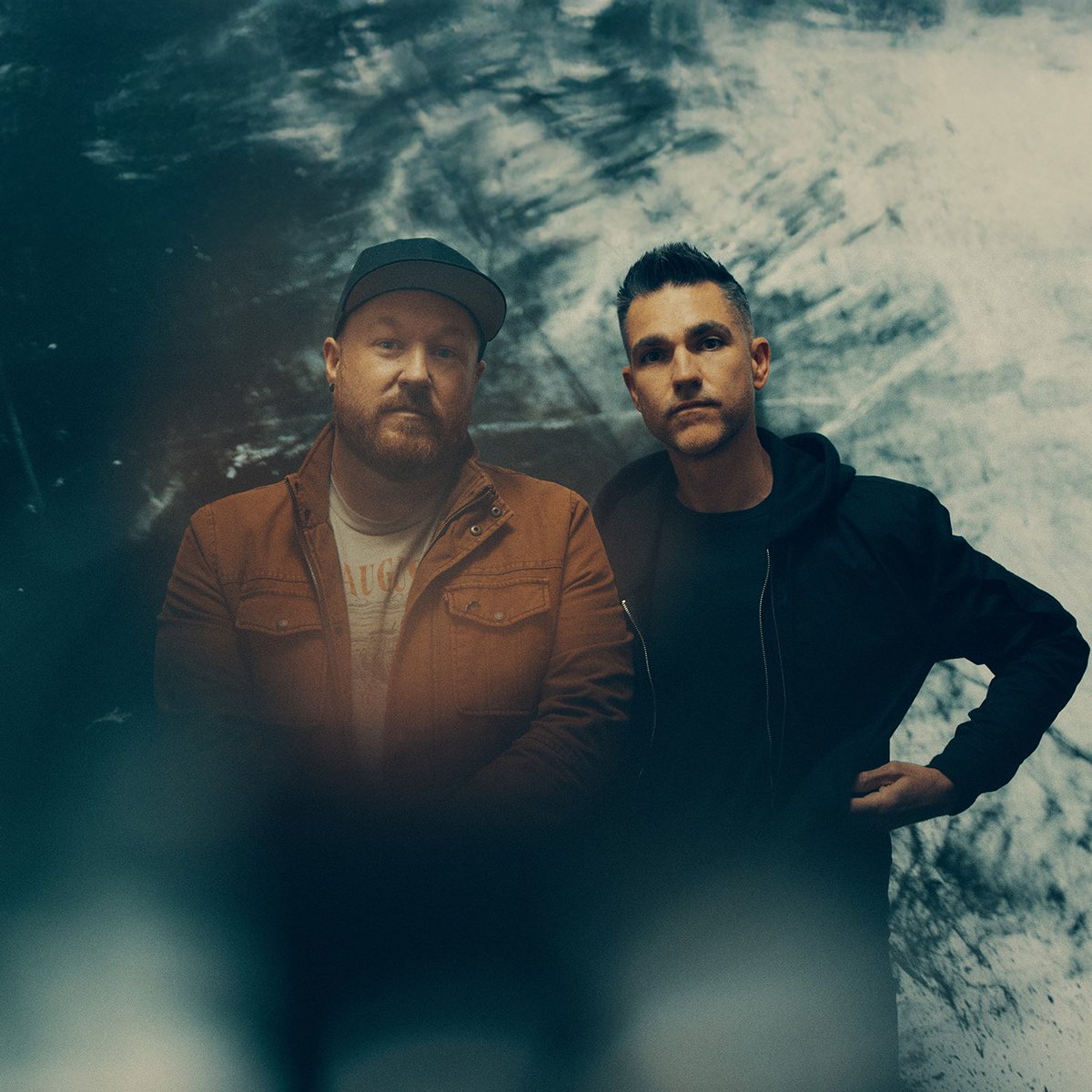 wearechptrs's tweet photo. We released new music: “Christmas in the Air” & “Deck the Halls” feat. @philwickham
Save these to your playlists now so they’ll be there for you when you start your holidays.
📷: @jeremycowart
.
#chptrs #itschristmas #holidaymusic #christmassongs https://t.co/WSWYA0aQhN
