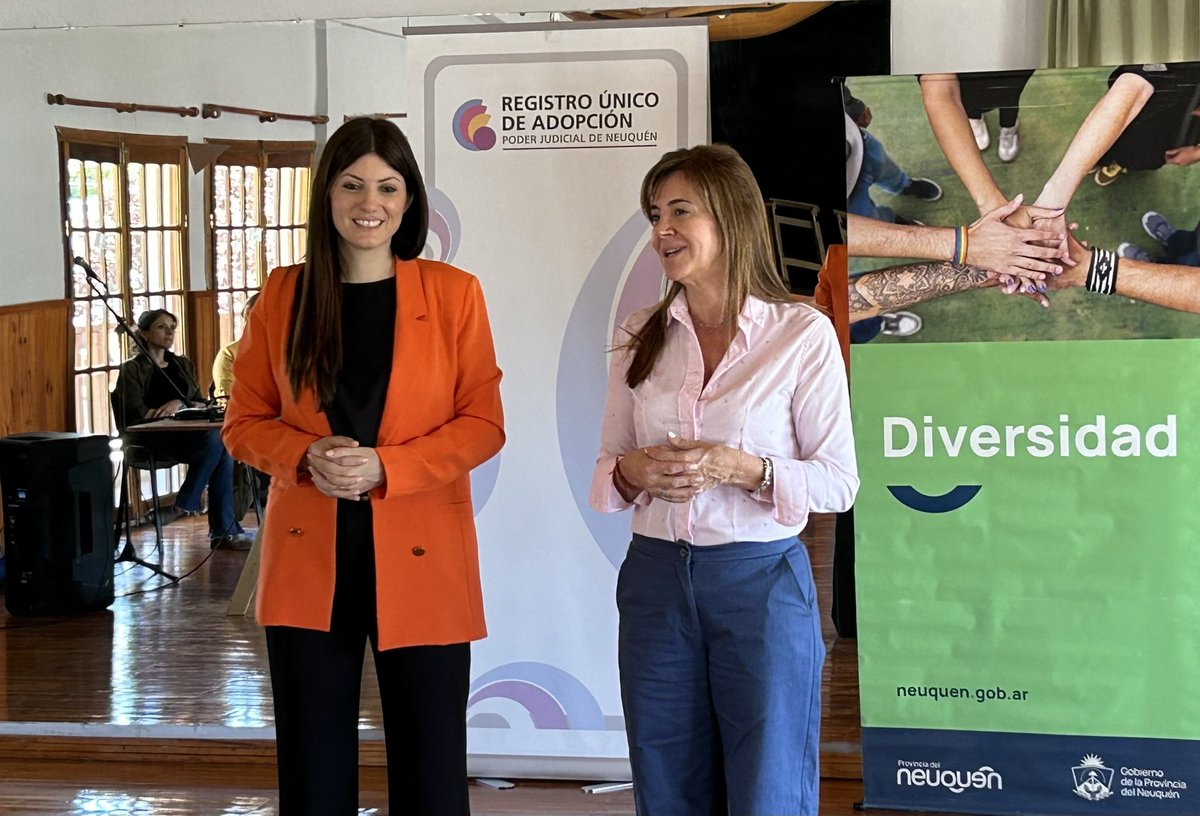 luzblancook's tweet photo. Trabajamos por el derecho de las infancias y adolescencias a vivir en familia
Junto al Registro Único de Adopción realizamos una mesa de trabajo en Junín de Los Andes con referentes de salud, educación, justicia y familia para fortalecer la conformación de familias por adopción. https://t.co/0ilCXRqGJq