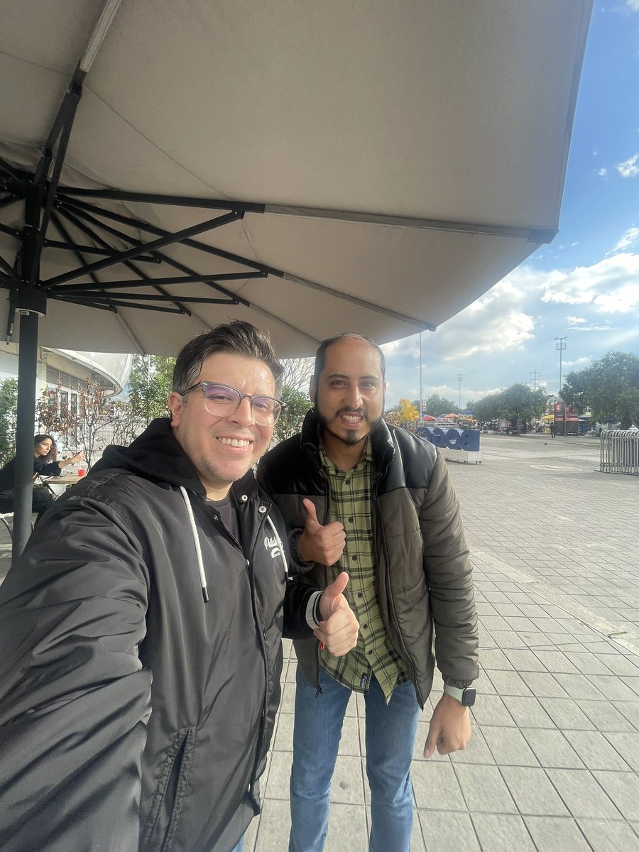 Juanjo_guerrero's tweet photo. El ganador de la boleta ha llegado! Se va a ver a Paul McCartney por ver los streams, este mes la rompemos! https://t.co/1SruWSLeW4