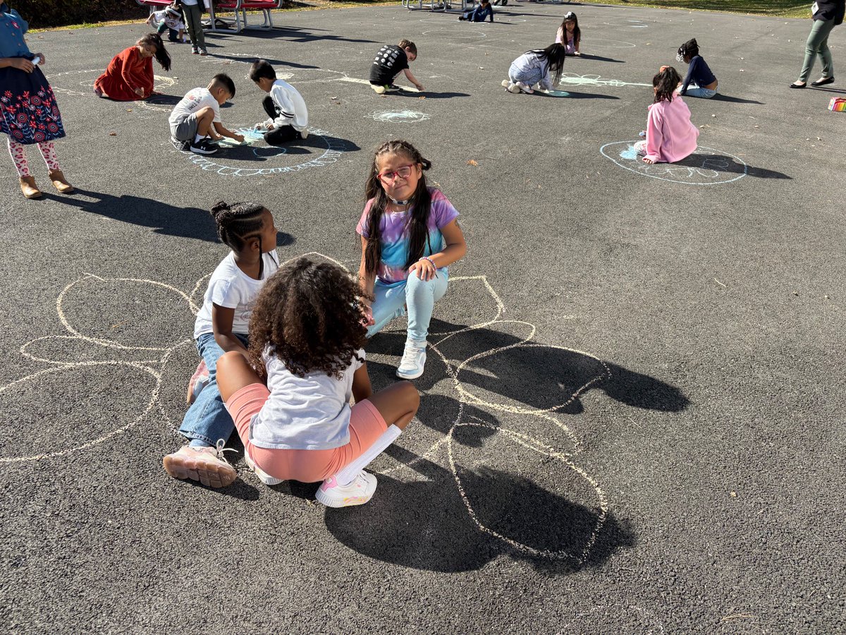 Margaret Mahoney (@brkstem) on Twitter photo May the Festival of Lights fill your home with joy, prosperity and happiness. Happy Diwali to all our Brookside Families celebrating. In STREAM today we created rangolis. <a href="/DealyOSuccess/">Dr. Ann Dealy</a> <a href="/LuciaOrduz13/">Lucia Orduz</a> @ImDrDrea <a href="/Mary_FoxAlter/">Mary Fox-Alter</a> May the Festival of Lights fill your home with joy, prosperity and happiness. Happy Diwali to all our Brookside Families celebrating. In STREAM today we created rangolis. <a href="/DealyOSuccess/">Dr. Ann Dealy</a> <a href="/LuciaOrduz13/">Lucia Orduz</a> @ImDrDrea <a href="/Mary_FoxAlter/">Mary Fox-Alter</a>