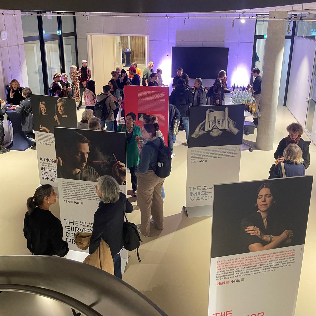 Max Delbrück Center (@mdc_berlin) on Twitter photo 🥳Today was our SPARK special with the opening of the Discoverers exhibition! Huge thanks to all participants and visitors.
🖼️The exhibition is open until November 10 at <a href="/BIMSB_MDC/">MDC-BIMSB</a>. Don’t miss it!
<a href="/BerlinSciWeek/">Berlin Science Week</a> <a href="/DiVirgilio_lab/">Michela Di Virgilio</a> @CosciaLab
ℹ️mdc-berlin.de/system/files/d… 🥳Today was our SPARK special with the opening of the Discoverers exhibition! Huge thanks to all participants and visitors.
🖼️The exhibition is open until November 10 at <a href="/BIMSB_MDC/">MDC-BIMSB</a>. Don’t miss it!
<a href="/BerlinSciWeek/">Berlin Science Week</a> <a href="/DiVirgilio_lab/">Michela Di Virgilio</a> @CosciaLab
ℹ️mdc-berlin.de/system/files/d…