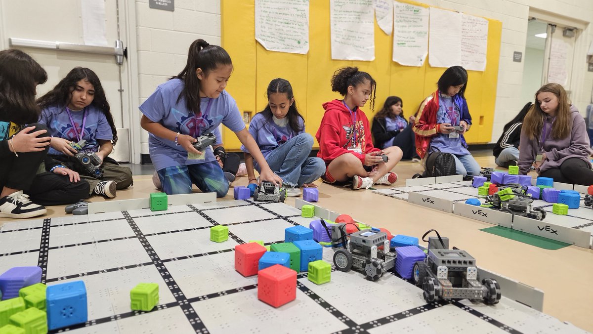 Mrs_Cortez12's tweet image. Our Girls & Gears: #GirlPowered Workshop @STAGinPG hit a high-energy level at the robot driving station with a game of Hungry Hungry Hippo! Led by our LadyBots: Kimberly, Jacky and Amy, girls from @dallasschools tackled the challenge with enthusiasm and skill, maneuvering robots…