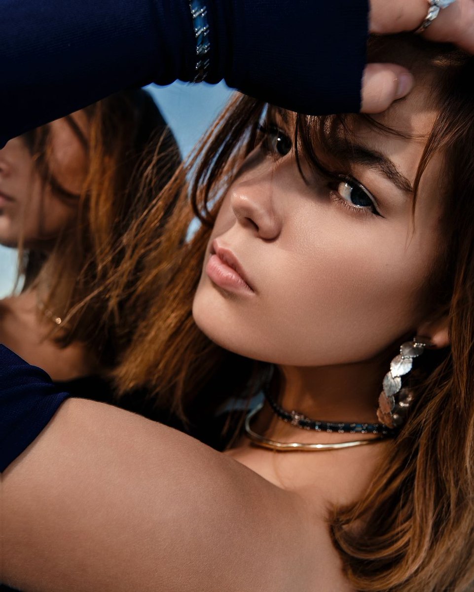 Today is a new beginning, a chance to turn your failures into achievements and your sorrows into joys. No room for excuses.
Good morning 
X family 
I Hope you all have a good day