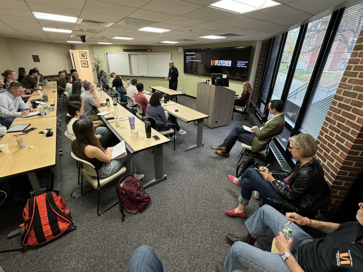 rockfordw's tweet photo. #FletcherISSP #RedTeam exercise started on this post-Halloween Friday morning at @FletcherSchool at @TuftsUniversity — a 1.5-day skill-building event supported by #FlecherProfs Richard Shultz, Abi Linnington, David Logan &amp; me, as well as our ISSP Military Fellows ⚓️🌏🌍🌎⚓️ https://t.co/Mdg93r3uNQ
