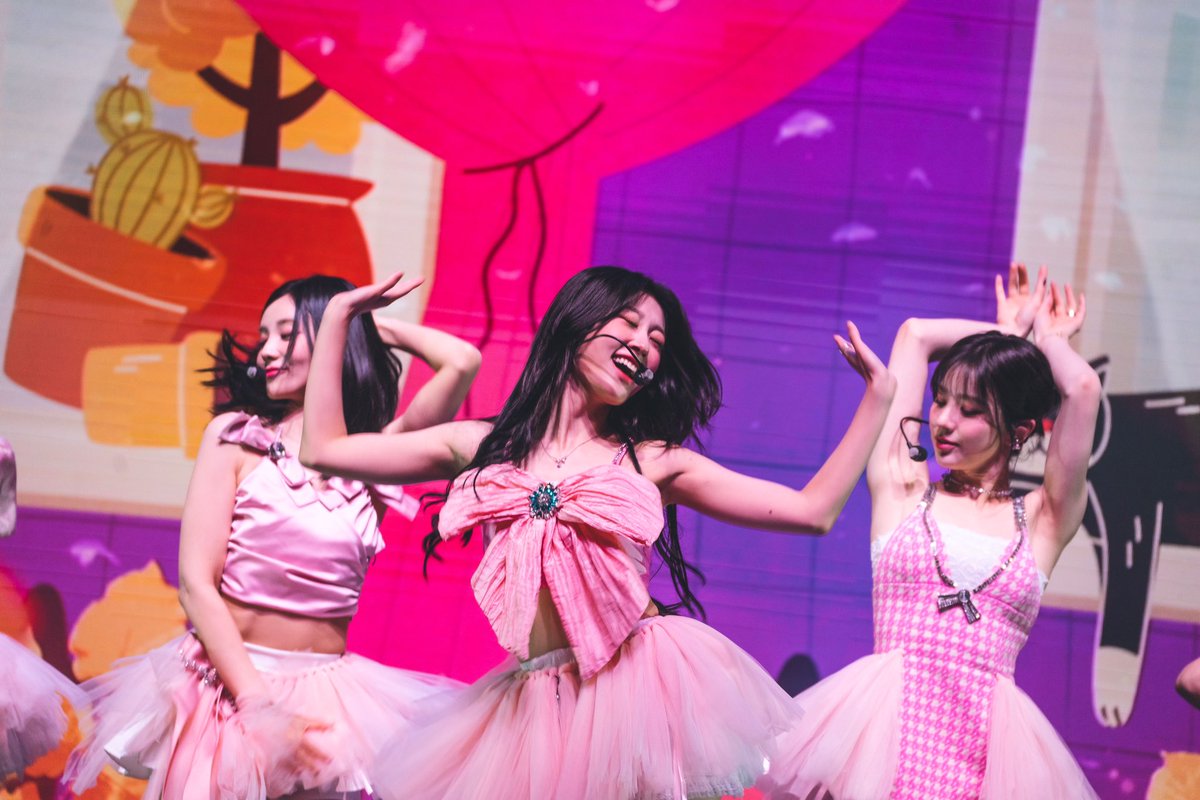 Tom Ellis tweet media