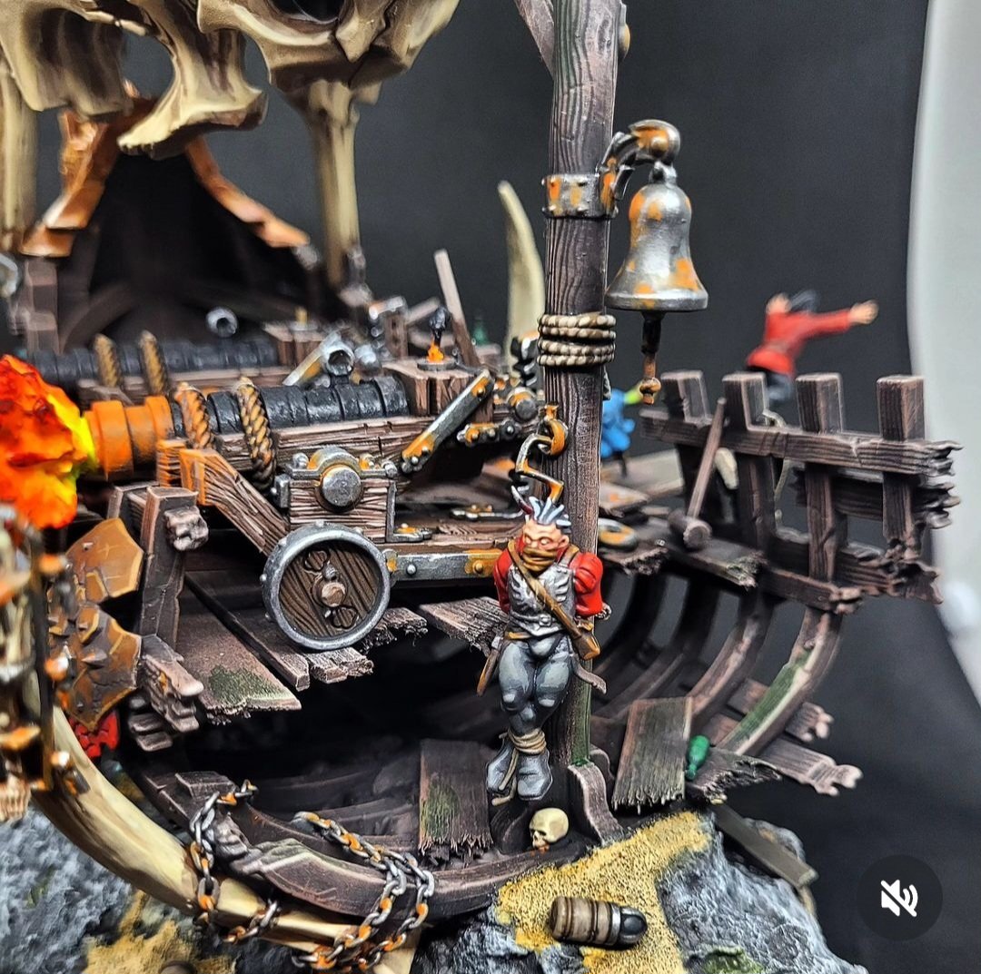 My WIP Pirate command ship! 🚢⚓️ Still a fair bit to do but slowly coming together! 😃

Really tried to make something unique, and that would fit more to my scheme than the mawpit and loving how she is looking! 🥰

#WarhammerCommunity 
#Warhammer
#AgeofSigmar #AoS