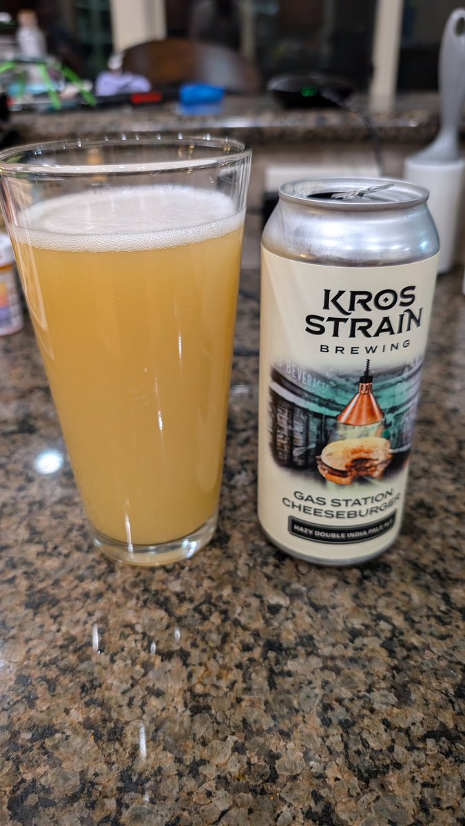 wheels4hextall's tweet photo. @JohnBishop71 @joshtweeterson @USC1620 #onebeerfriday Happy Friday Boys.  Having a great IPA Gas station Cheeseburger from @krosstrainbeer which I dare say is better than DDH Fairy Nectar...who knew!  Enjoy your weekend boys!!! https://t.co/dc4pEQ36iC