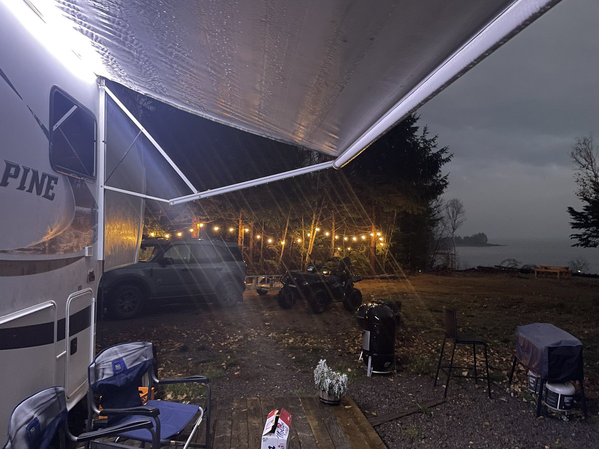 RaGaa's tweet image. This platform has become a shambles but here is my happy place