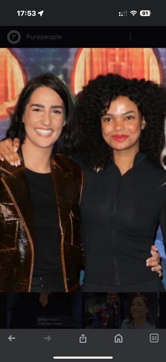 cptnico's tweet photo. Quelle est la différence entre Nesrine alexane et 2 cruches ? 
Pour Nesrine n'a fait que se tromper tout le long du jeu en étant a chaque fois convaincue 
Et alexane en se croyant trop maline a fait elle aussi n'importe quoi 
#LoupGarous https://t.co/hbIqYhYiDw
