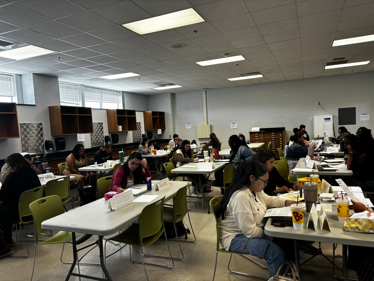 Victoria Lightfoot, M.Ed tweet media