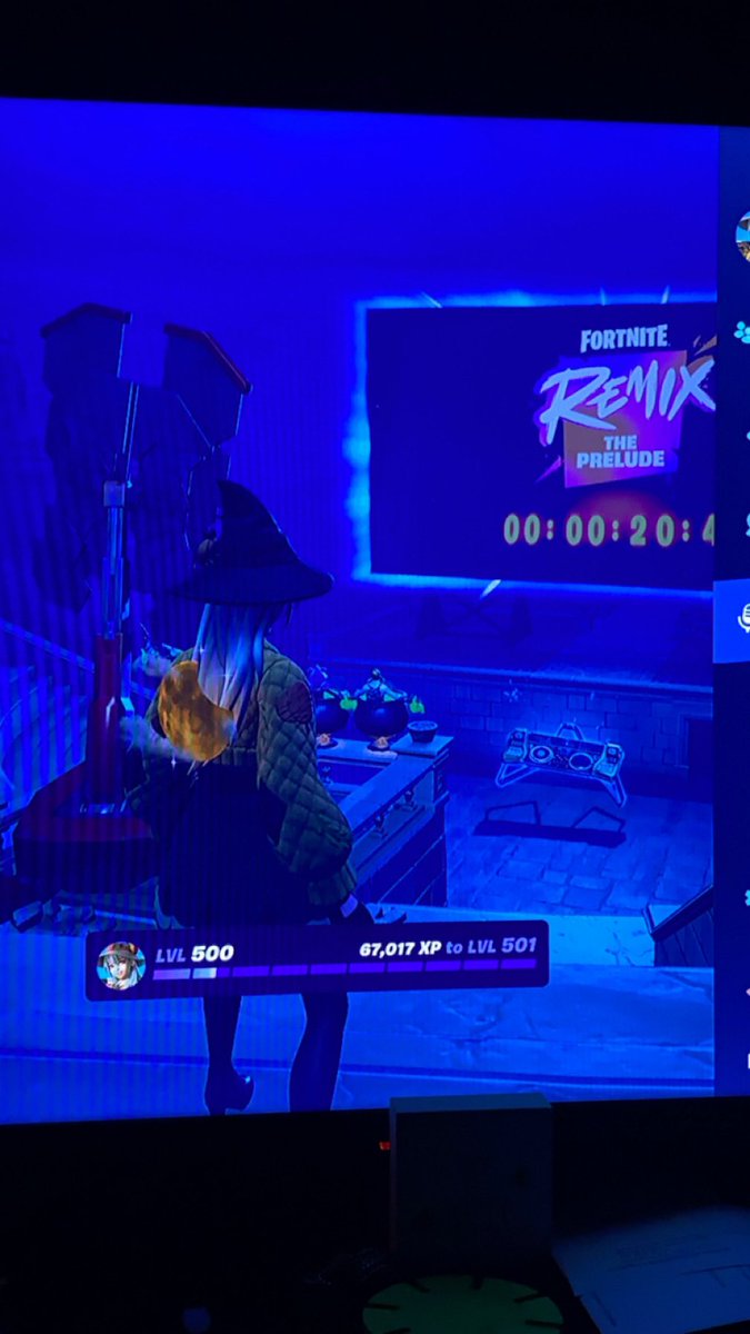 opalrenee25's tweet photo. Excited for the Fortnite live event/new season🫶what level did everyone get to? https://t.co/KJFIHJT8Ap