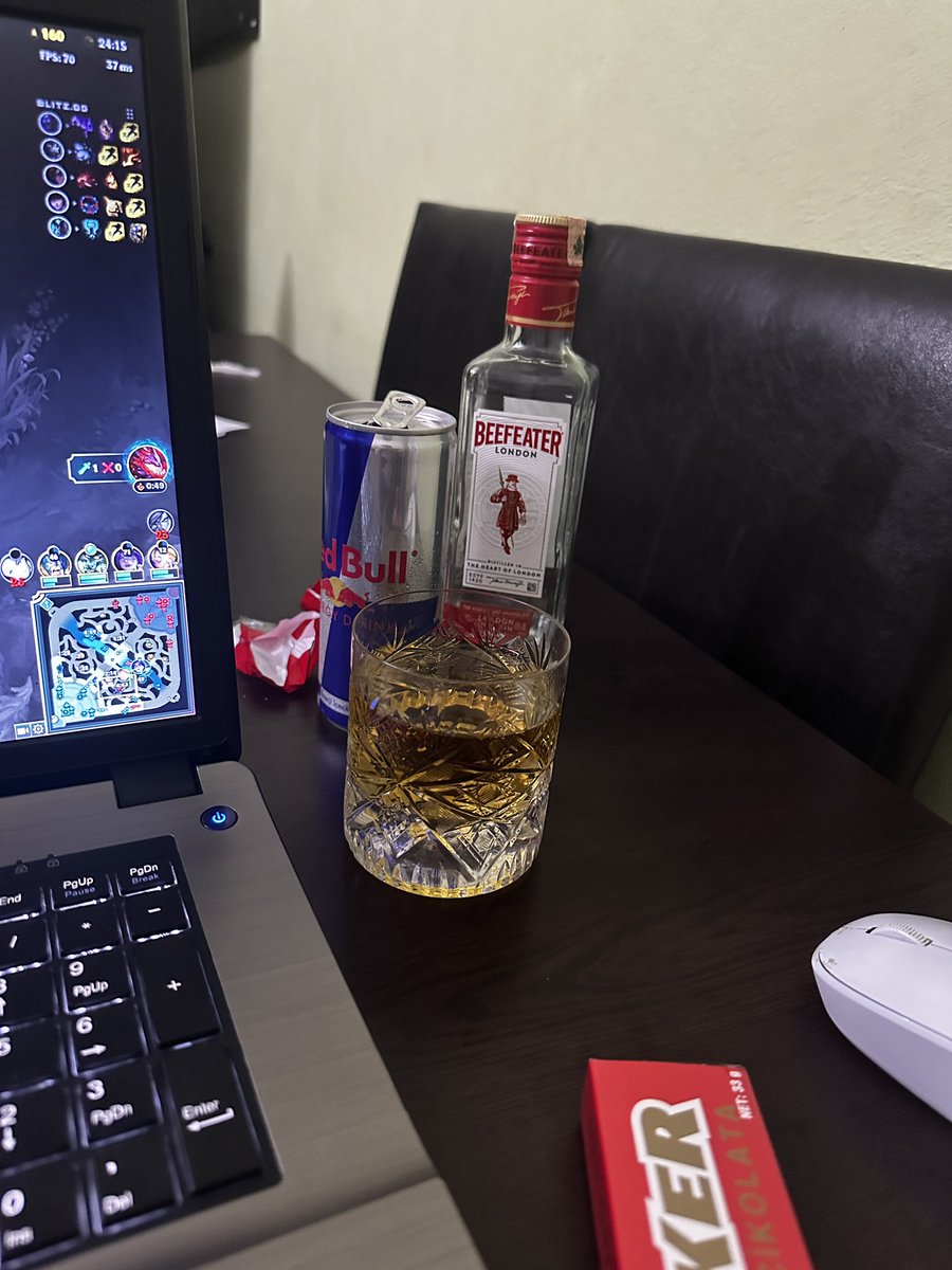 Son işsiz gün şerefine.