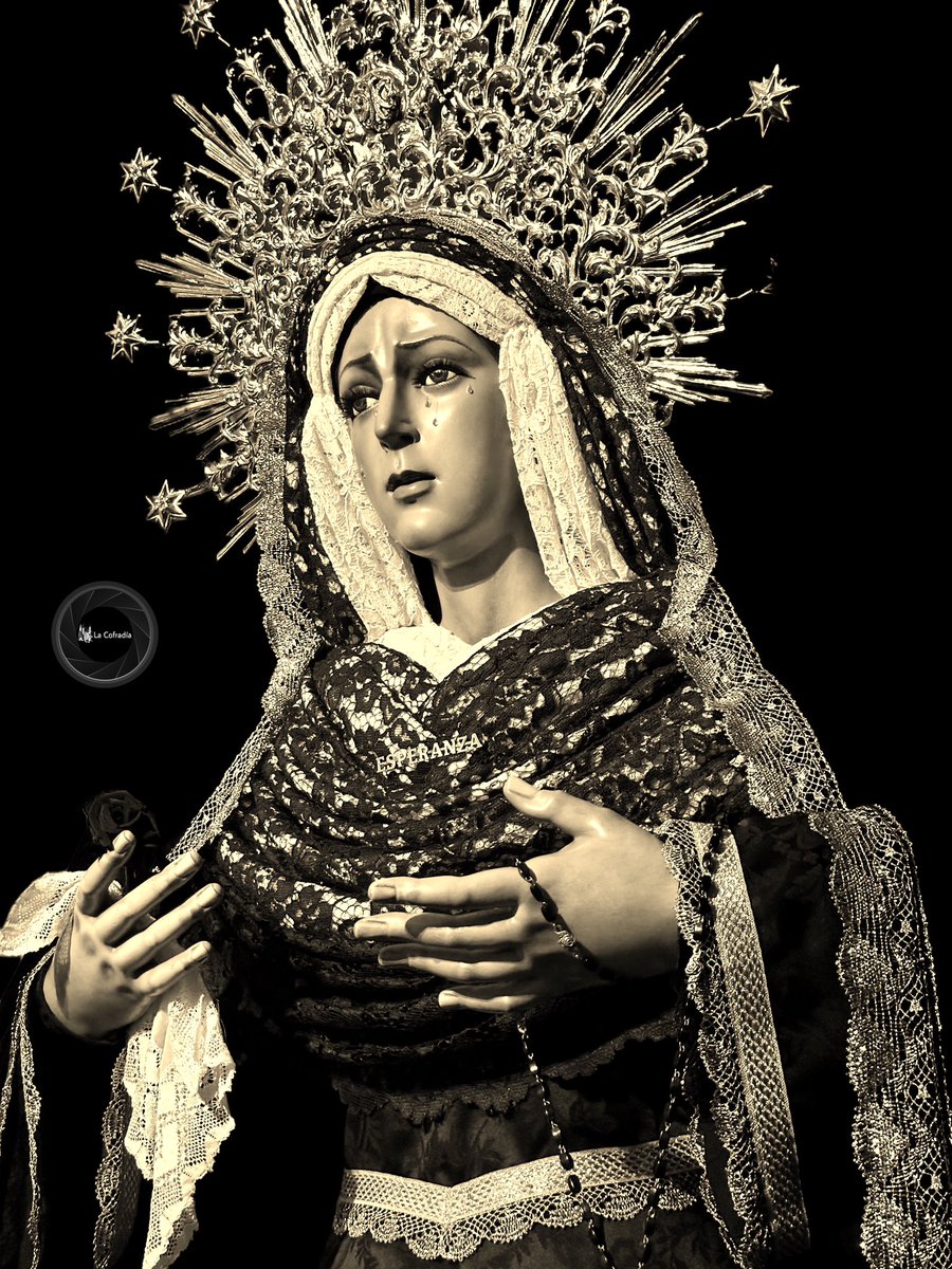 Blog_lacofradia's tweet photo. El luto de la Esperanza 

Hdad. de la Macarena de Parla 
#NoviembreMesDeLosDifuntos https://t.co/0HdIA2ZF1z