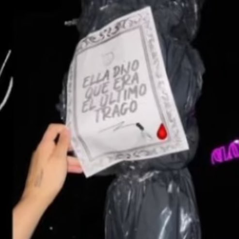 cómo va a subir esto el cloud amigo es gravísimo, solo en uruguay se ve esto, increíble