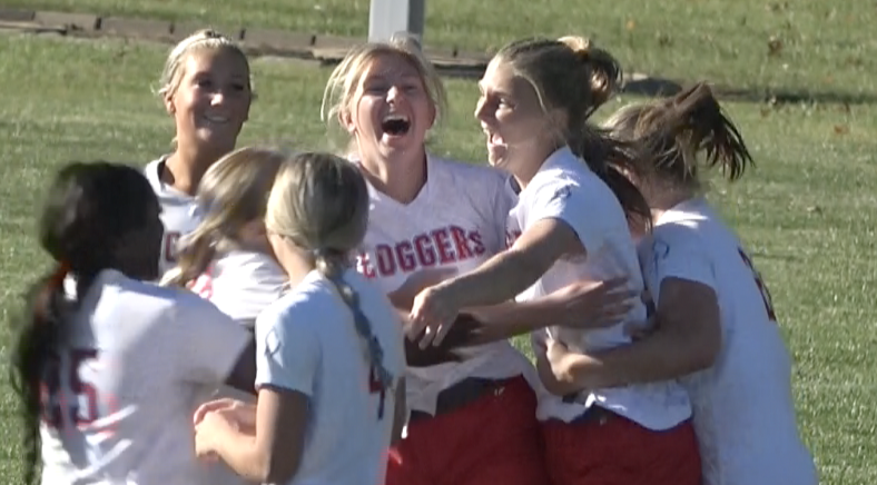 Channel1450com's tweet photo. Lincoln Land Advances To Region 24 Tourney Title Game With Shutout Of Kaskaskia  https://t.co/dn5ehZab1v https://t.co/IfsxG1Q2cT