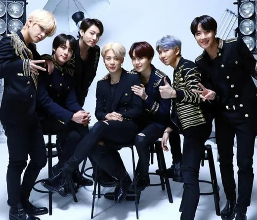 ddaeng_team's tweet photo. 📰|Info

#BTS se convierte en el primer grupo coreano de la historia en tener más de 30 canciones que lograron vender más de 1 millón de unidades, cada una, en Estados Unidos 🇺🇸.

FELICIDADES BTS
CONGRATULATIONS BTS
BTS PAVED THE WAY
@BTS_twt https://t.co/Y0fMmhagl6