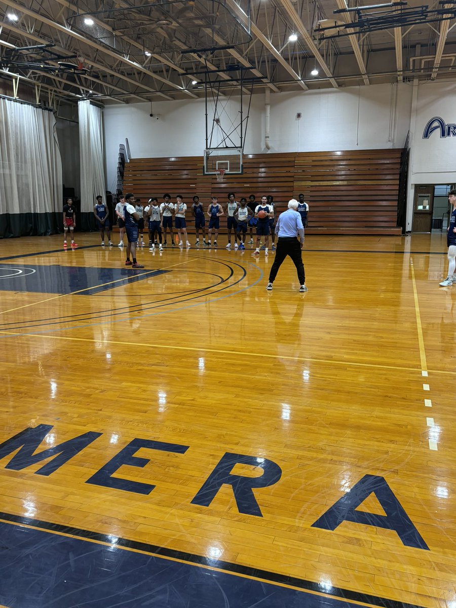 Fellas gearing up for the scrimmage tomorrow at Blackburn college! #GOARCHERS