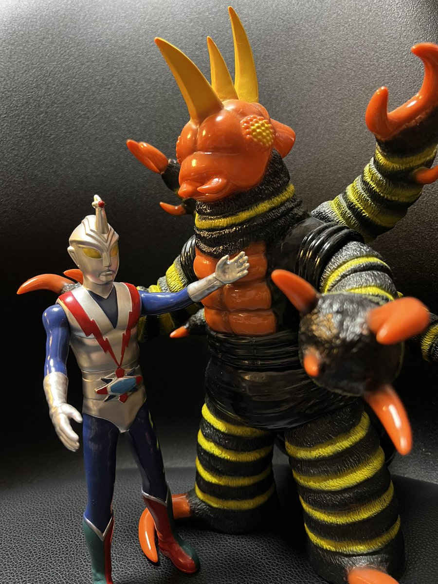 ymsf さんの、#流星人間ゾーン。ゾーンのリアルタイプのソフビはあまり