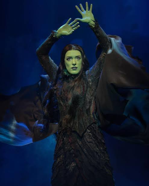 Elphaba tweet media